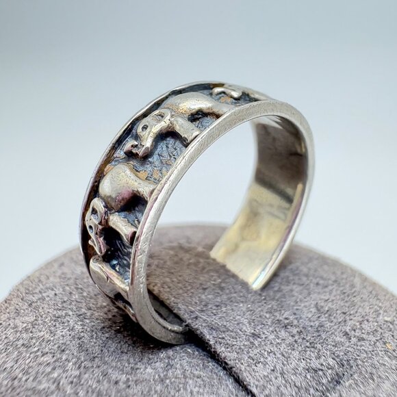 VTG Solid Sterling Silver 925 Elephant Design Cigar Band Ring Size 8 - Picture 6 of 10